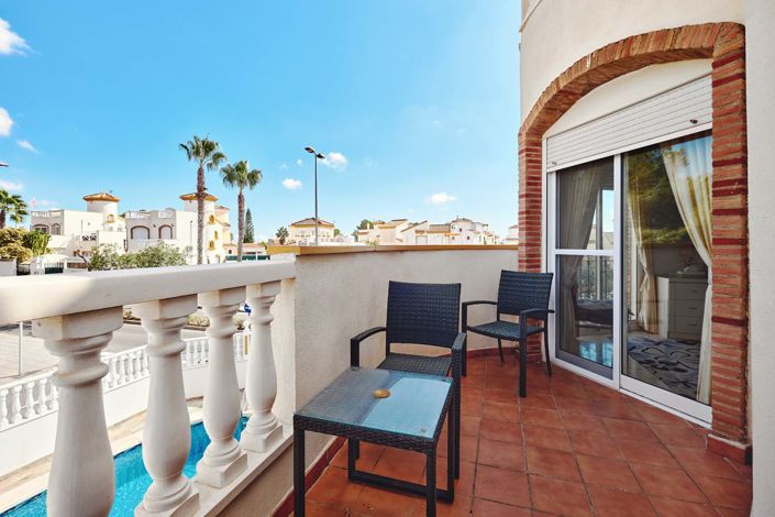 Image No.20-3 Bed Villa for sale