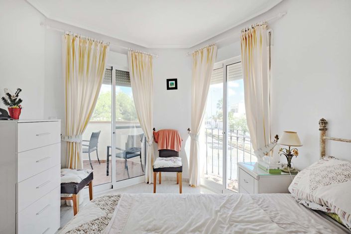 Image No.22-3 Bed Villa for sale