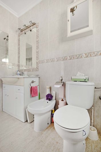 Image No.26-3 Bed Villa for sale