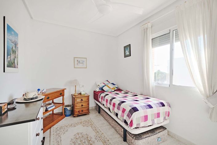 Image No.27-3 Bed Villa for sale