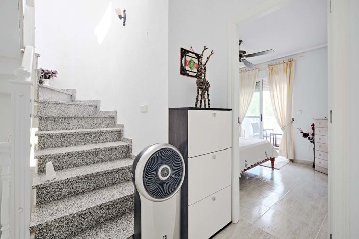 Image No.29-3 Bed Villa for sale