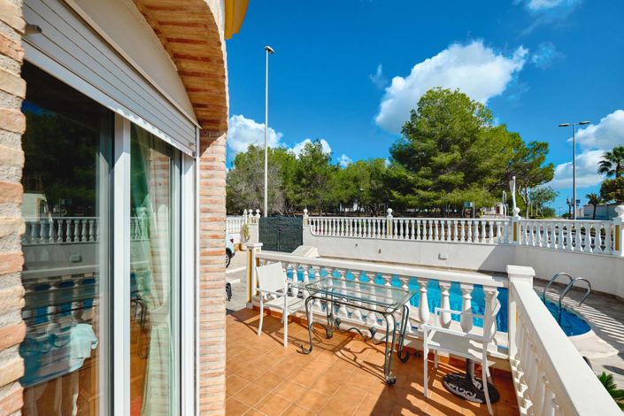 Image No.39-3 Bed Villa for sale