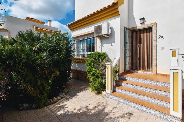 Image No.48-3 Bed Villa for sale