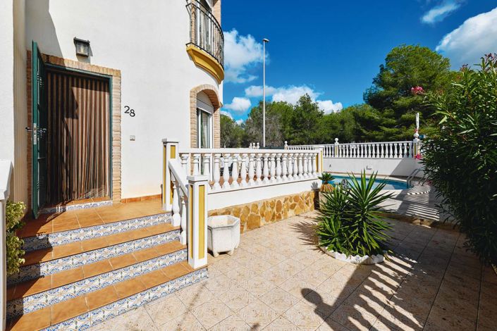 Image No.49-3 Bed Villa for sale