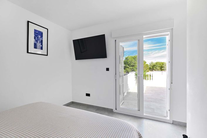 Image No.36-3 Bed Villa for sale