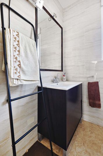 Image No.41-4 Bed Semi-Detached for sale