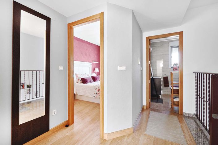 Image No.35-4 Bed Semi-Detached for sale