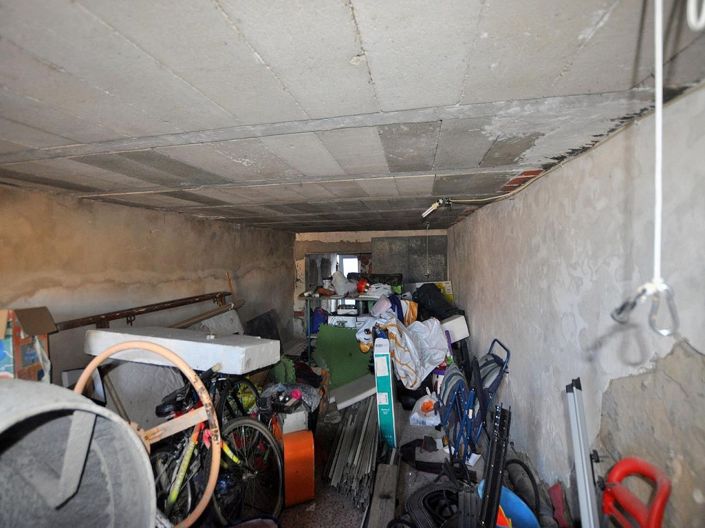 Image No.14-1 Bed Property for sale