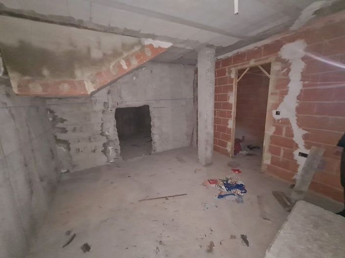 Image No.7-4 Bed Townhouse for sale