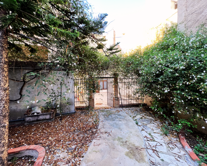 Image No.21-9 Bed Country House for sale