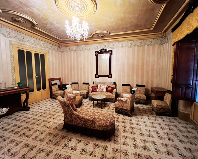 Image No.8-9 Bed Country House for sale