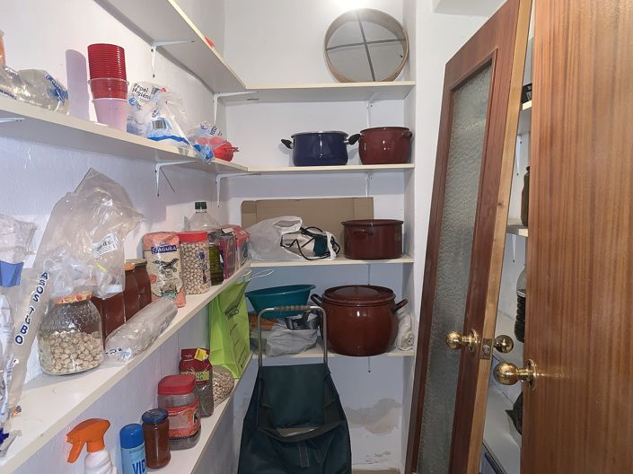 Image No.11-3 Bed Country House for sale