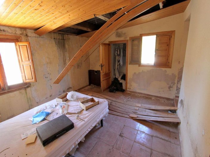 Image No.17-3 Bed Villa for sale