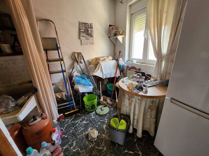 Image No.11-5 Bed Townhouse for sale