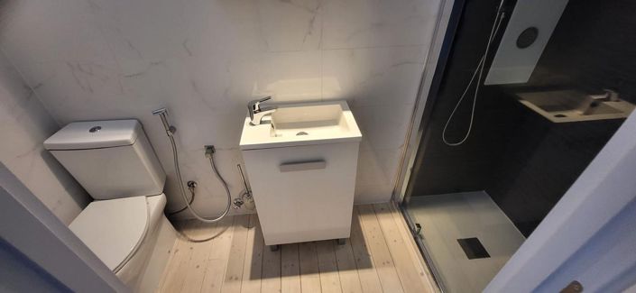 Image No.15-7 Bed Country House for sale