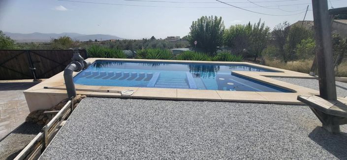 Image No.2-7 Bed Country House for sale