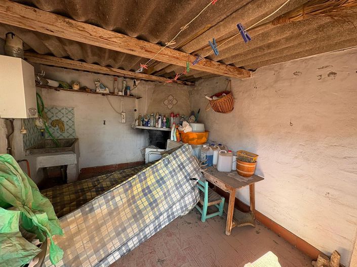 Image No.23-5 Bed Townhouse for sale