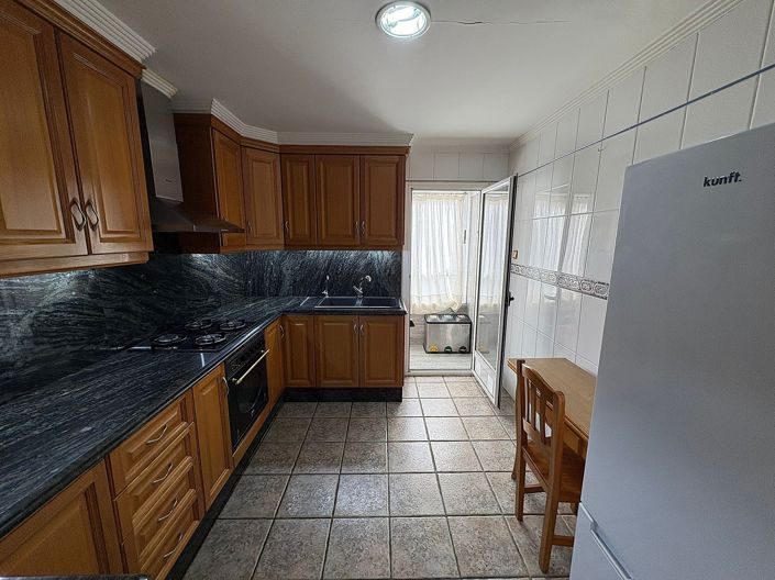 Image No.12-2 Bed Apartment for sale