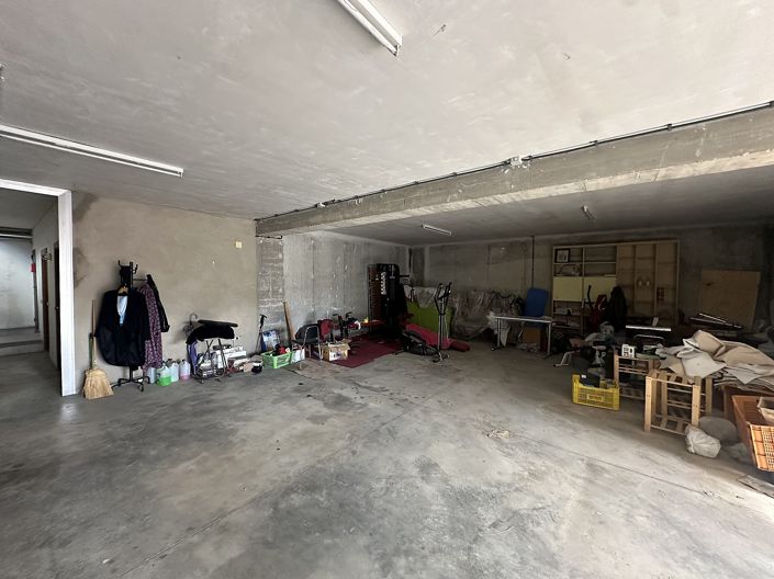 Image No.10-6 Bed Villa for sale