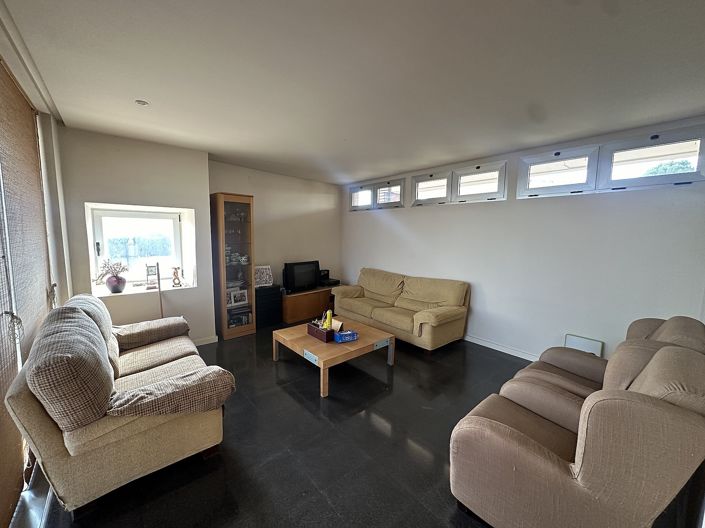 Image No.19-6 Bed Villa for sale