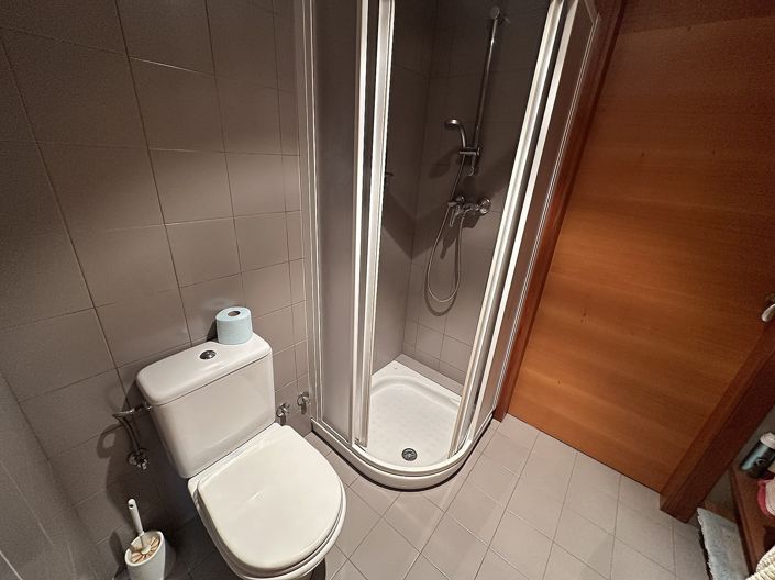 Image No.40-6 Bed Villa for sale