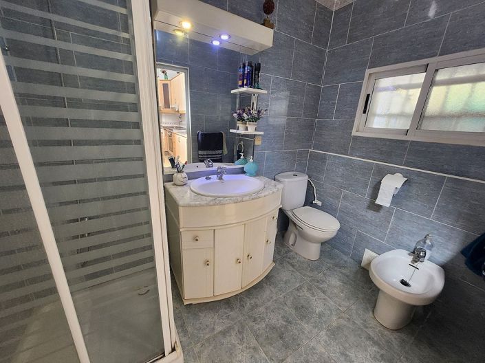 Image No.12-2 Bed Villa for sale