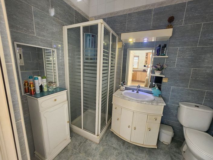 Image No.13-2 Bed Villa for sale