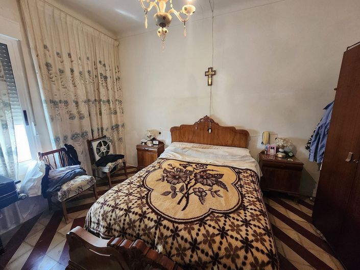 Image No.17-3 Bed Townhouse for sale