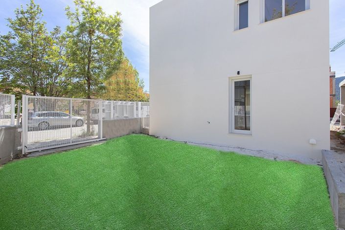 Image No.2-3 Bed Villa for sale