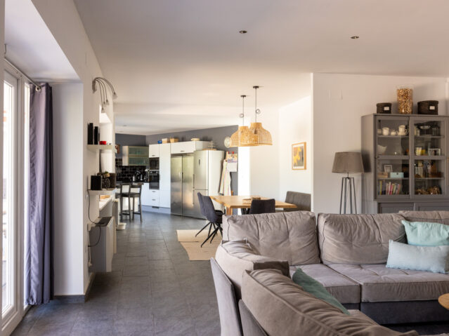 Image No.5-5 Bed Villa for sale