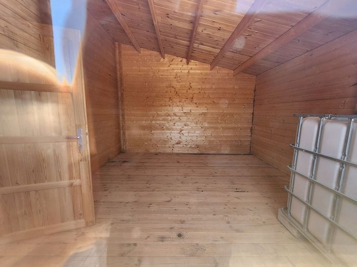 Image No.11-2 Bed Villa for sale