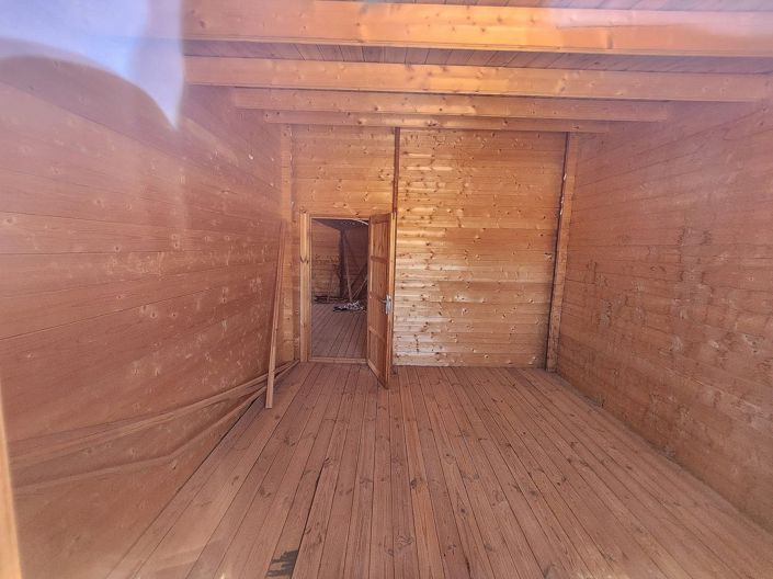 Image No.9-2 Bed Villa for sale