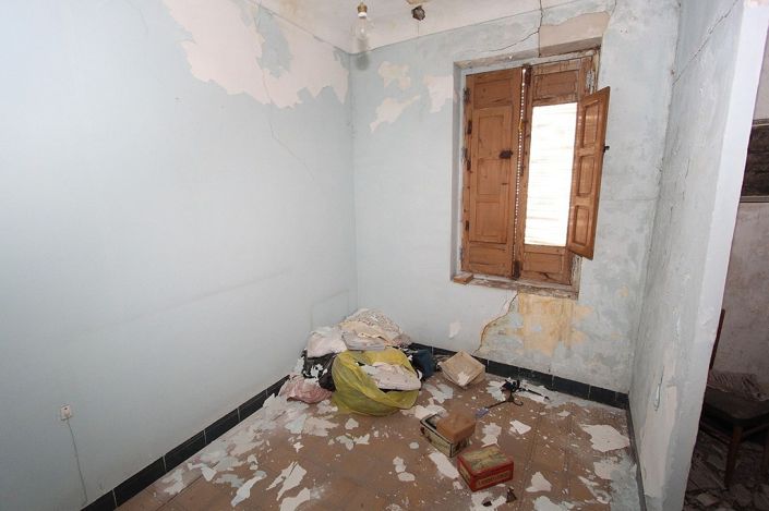 Image No.31-6 Bed Townhouse for sale