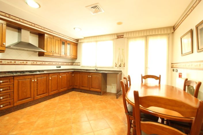 Image No.16-4 Bed Villa for sale