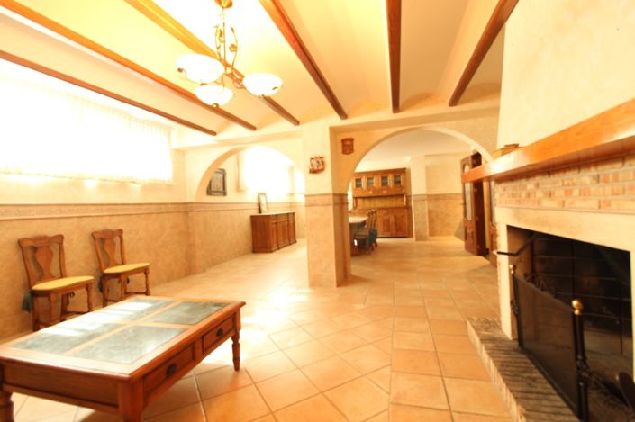 Image No.8-4 Bed Villa for sale