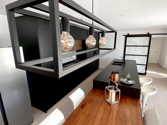 Image No.11-3 Bed Villa for sale