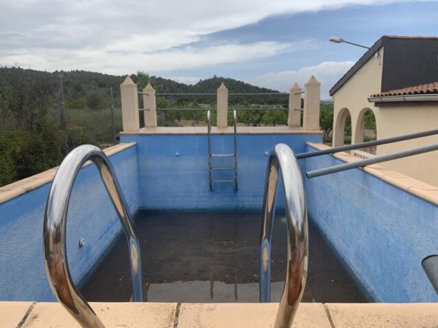 Image No.12-4 Bed Villa for sale