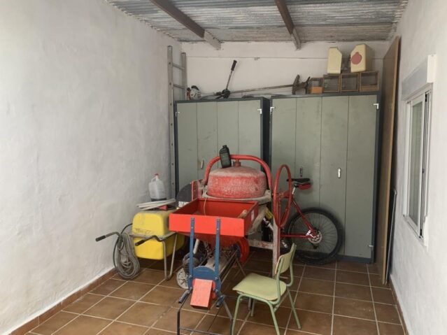 Image No.3-4 Bed Villa for sale