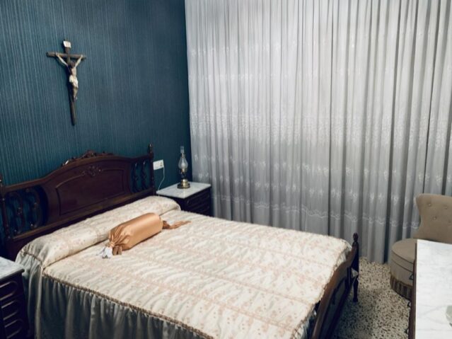 Image No.12-4 Bed Apartment for sale