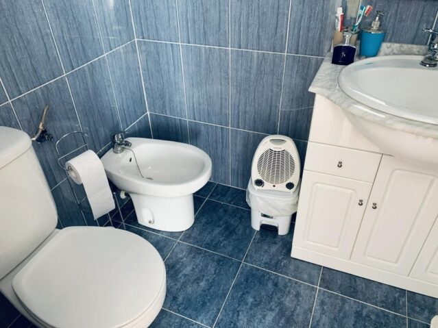 Image No.14-3 Bed Townhouse for sale