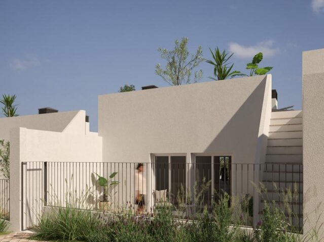 Image No.3-3 Bed Townhouse for sale