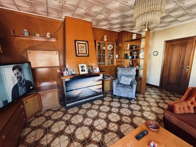 Image No.10-3 Bed Villa for sale