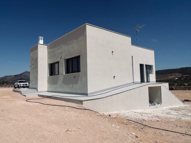 Image No.10-3 Bed Villa for sale