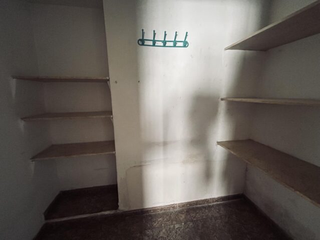 Image No.5-5 Bed Townhouse for sale