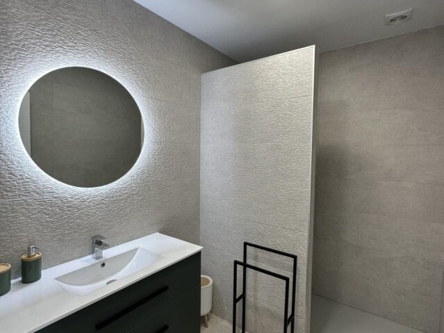 Image No.14-3 Bed Villa for sale