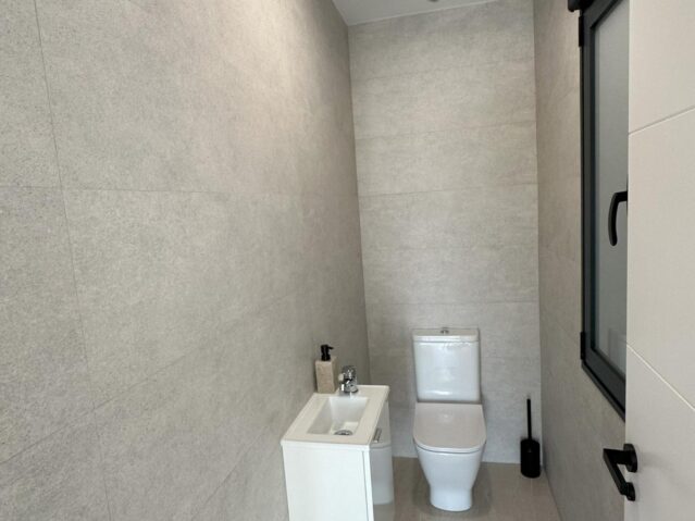 Image No.16-3 Bed Villa for sale