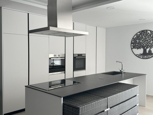 Image No.6-3 Bed Villa for sale