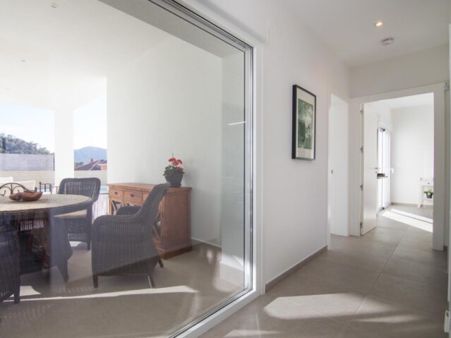 Image No.9-3 Bed Villa for sale