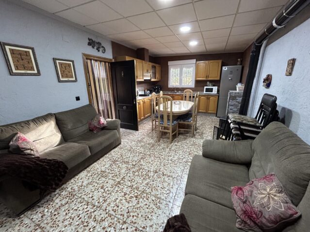 Image No.20-5 Bed Villa for sale