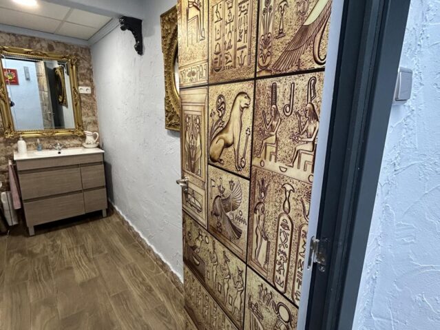 Image No.9-5 Bed Villa for sale